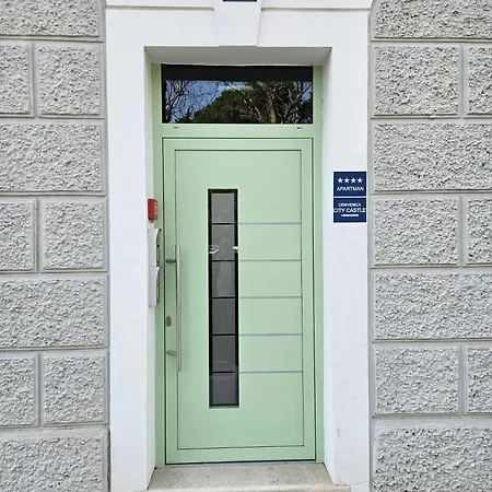 Apartman Castle *