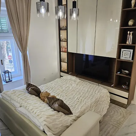 Apartman Castle *